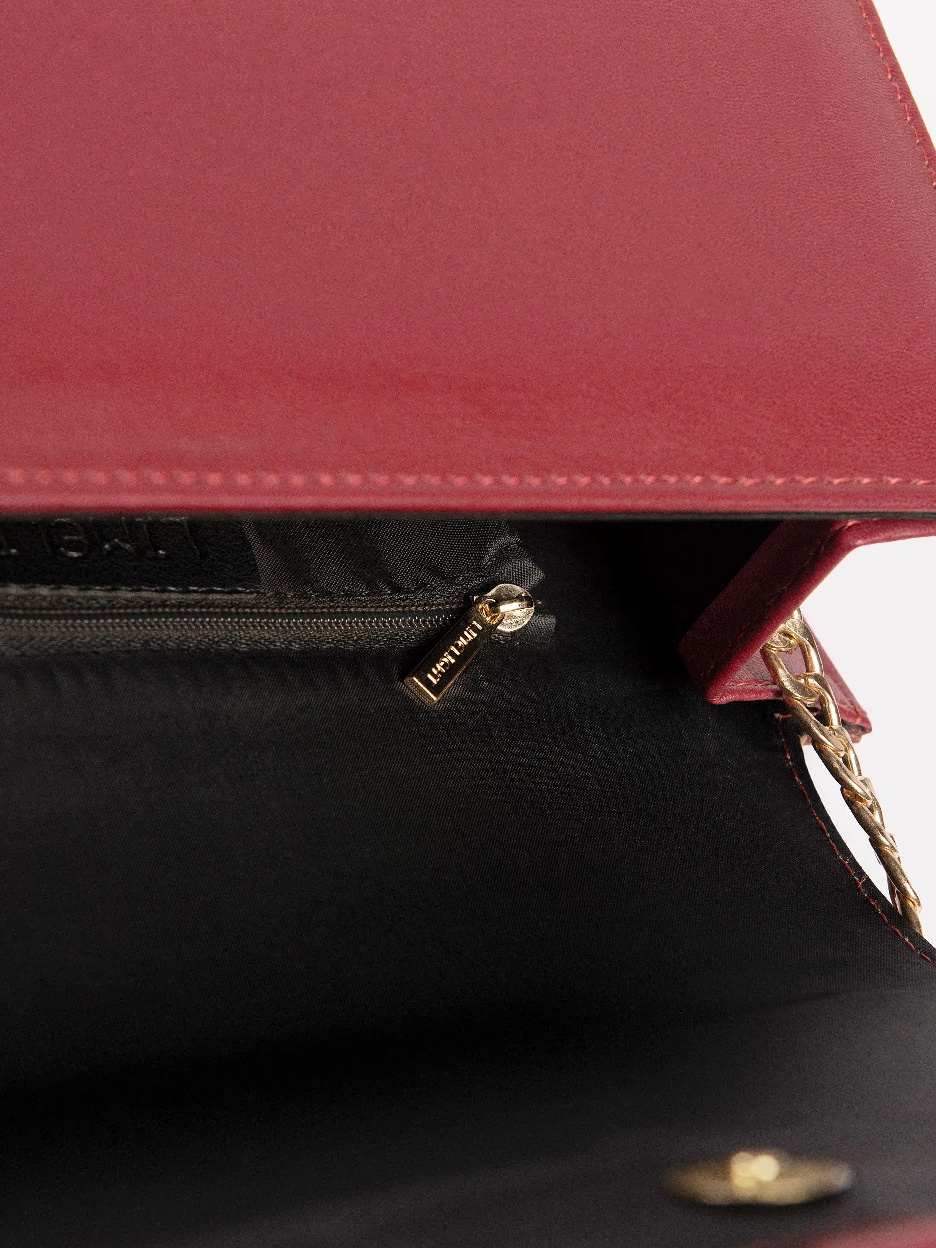 Classic Envelope Shaped Bag