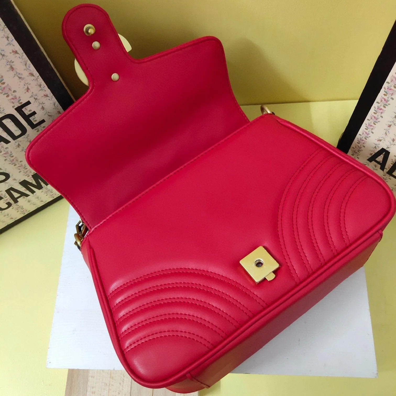 Designer Bags by Gucci 039