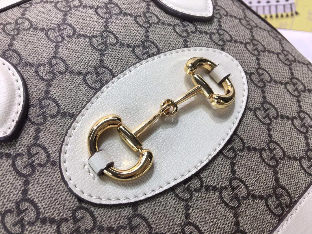Designer Bags by Gucci 040