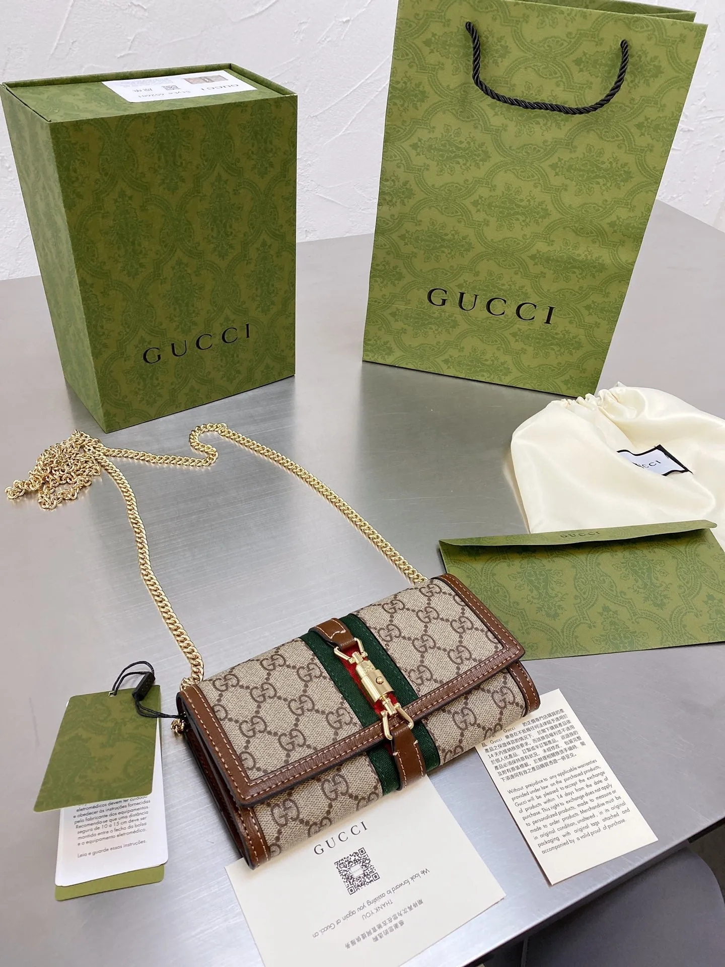 Designer Bags by Gucci 042
