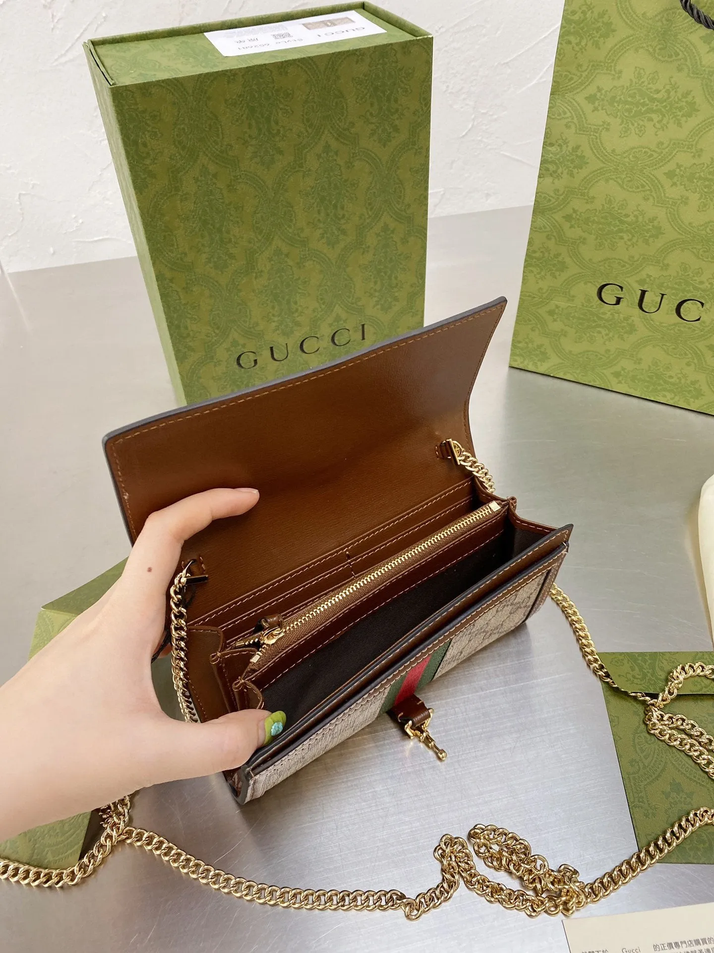 Designer Bags by Gucci 042