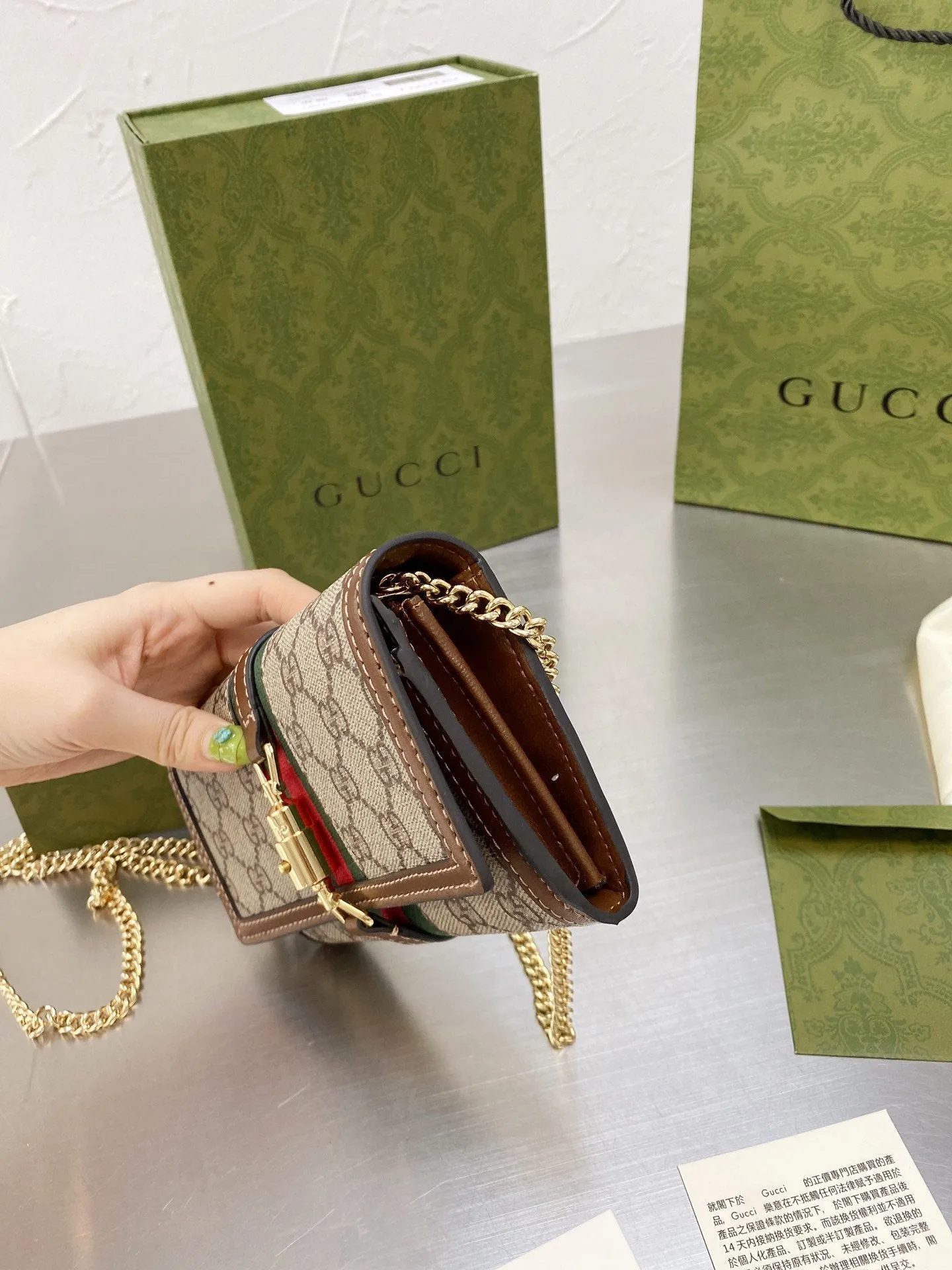 Designer Bags by Gucci 042