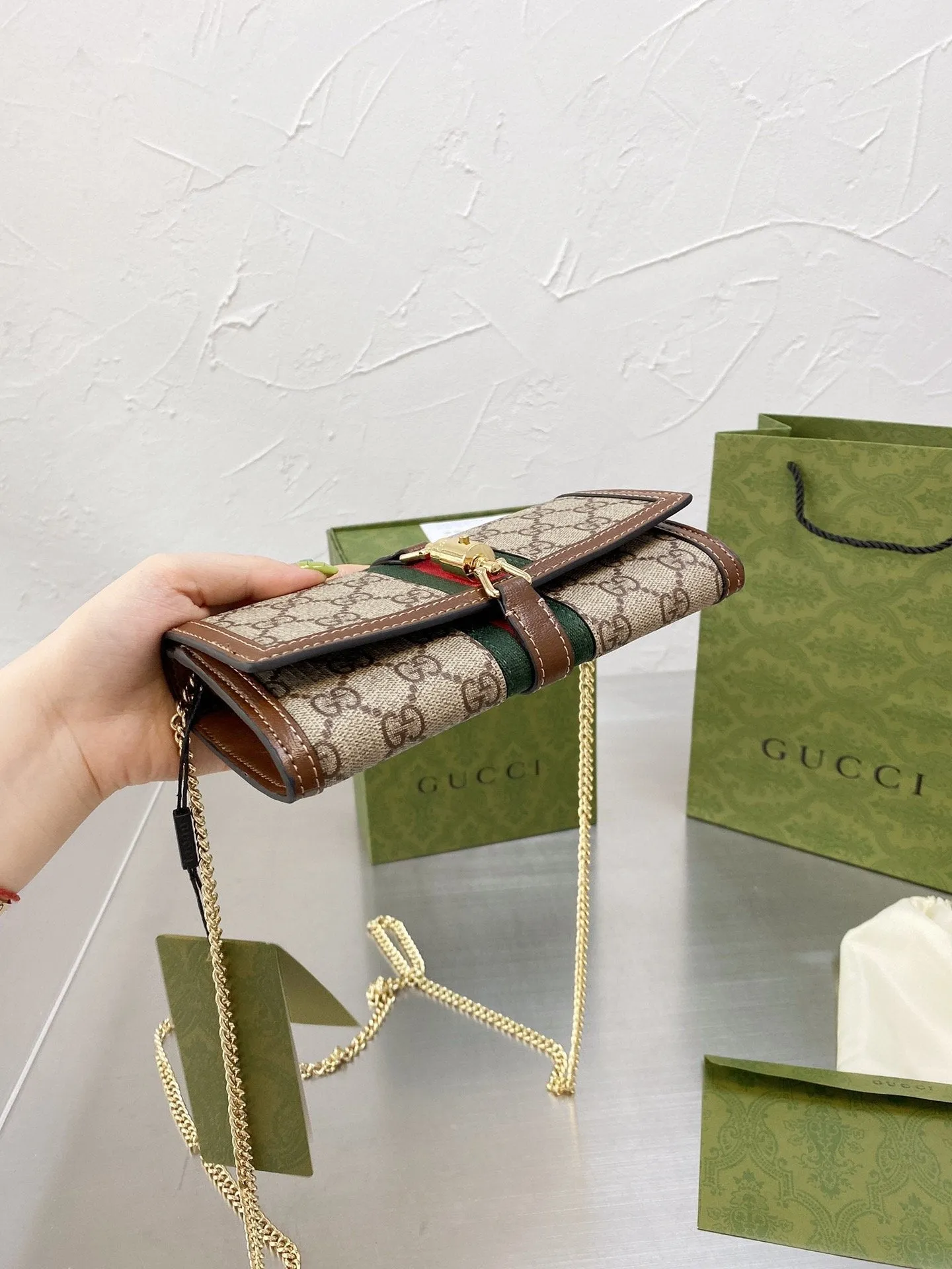 Designer Bags by Gucci 042