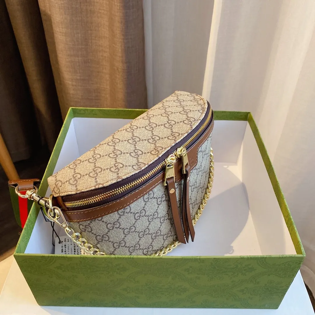 Designer Bags by Gucci 045