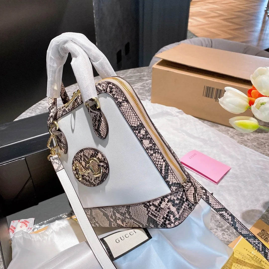 Designer Bags by Gucci 047