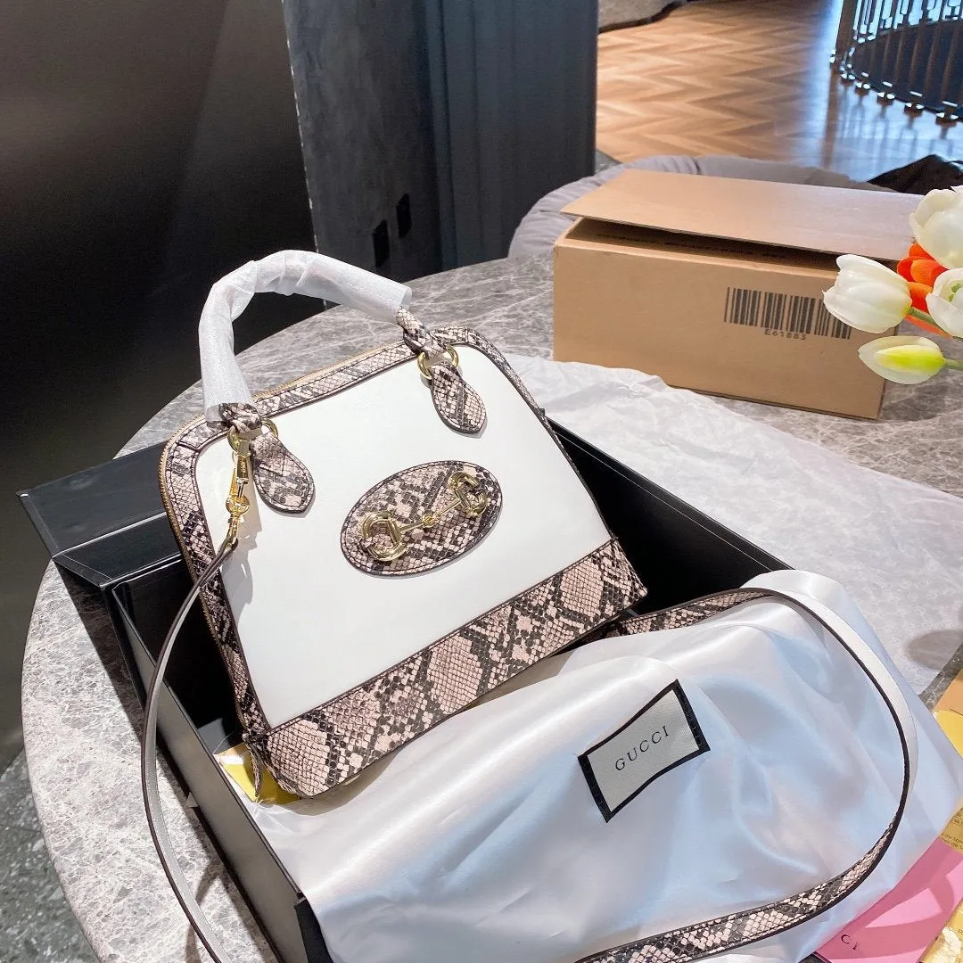 Designer Bags by Gucci 047