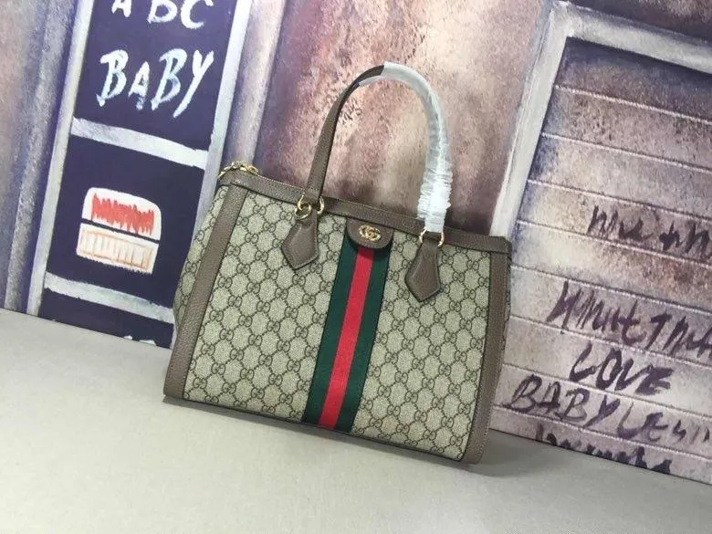 Designer Bags by Gucci 081