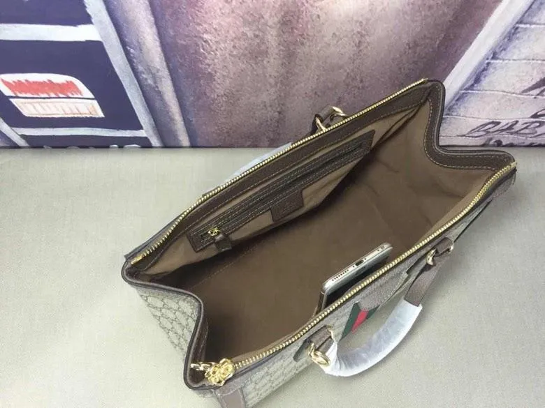 Designer Bags by Gucci 081