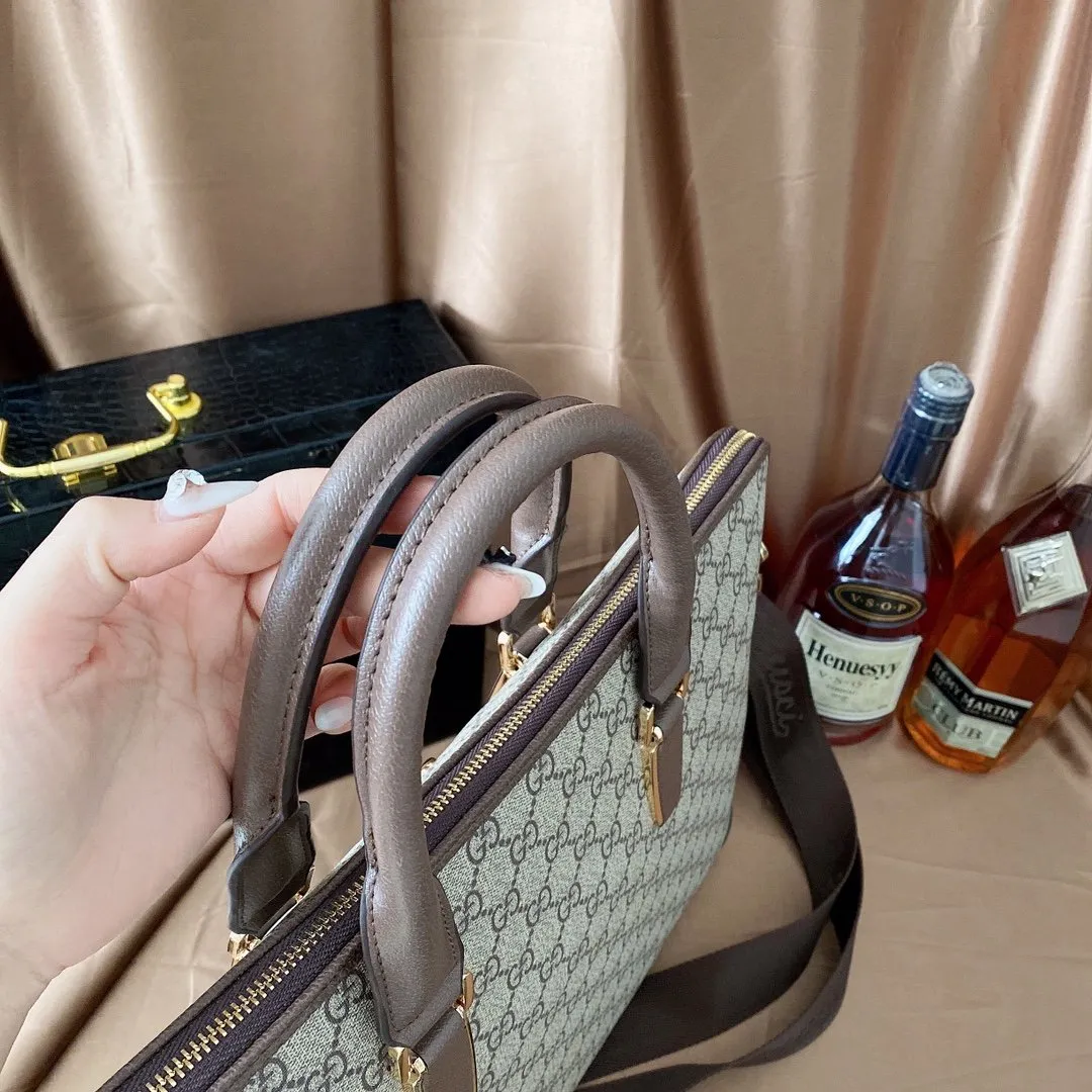 Designer Bags by Gucci 165