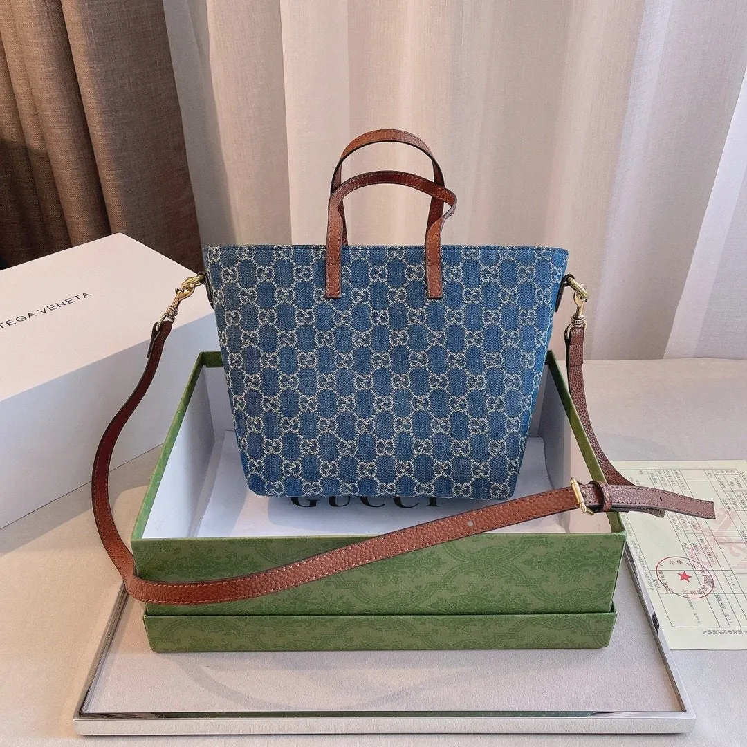 Designer Bags by Gucci 179