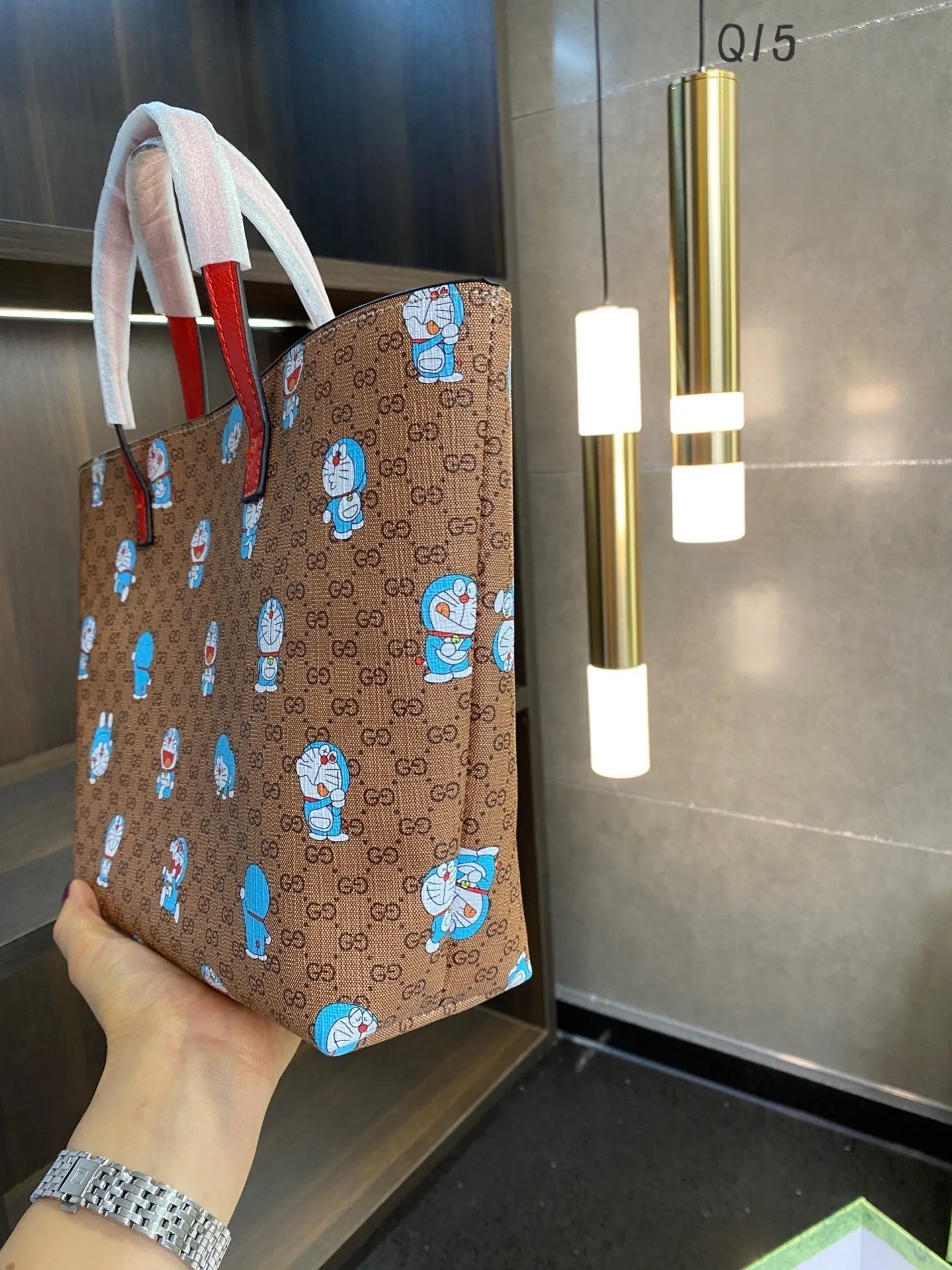 Designer Bags by Gucci 196