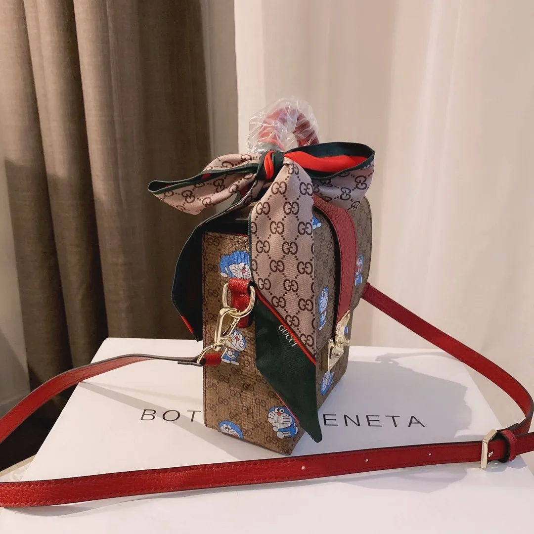 Designer Bags by Gucci 208
