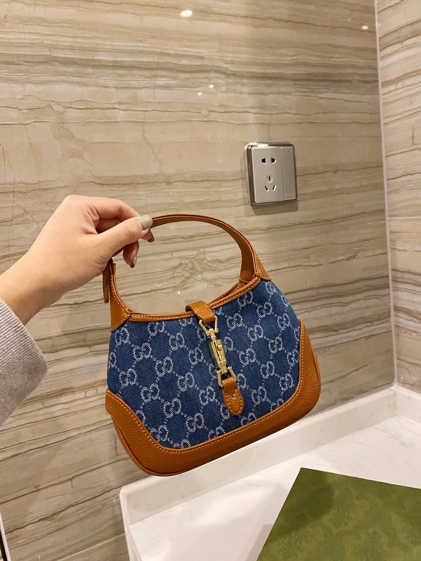 Designer Bags by Gucci 221