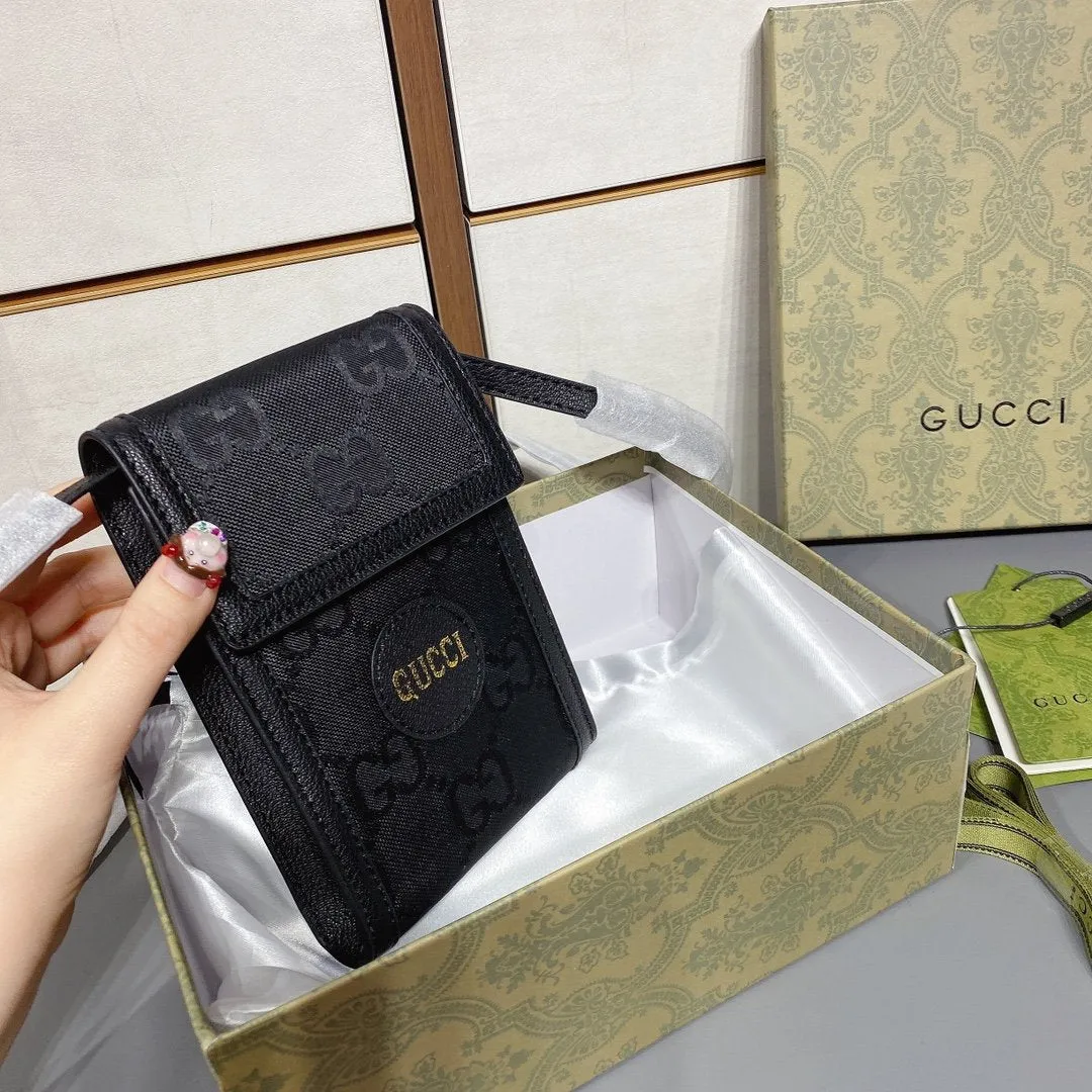 Designer Bags by Gucci 251