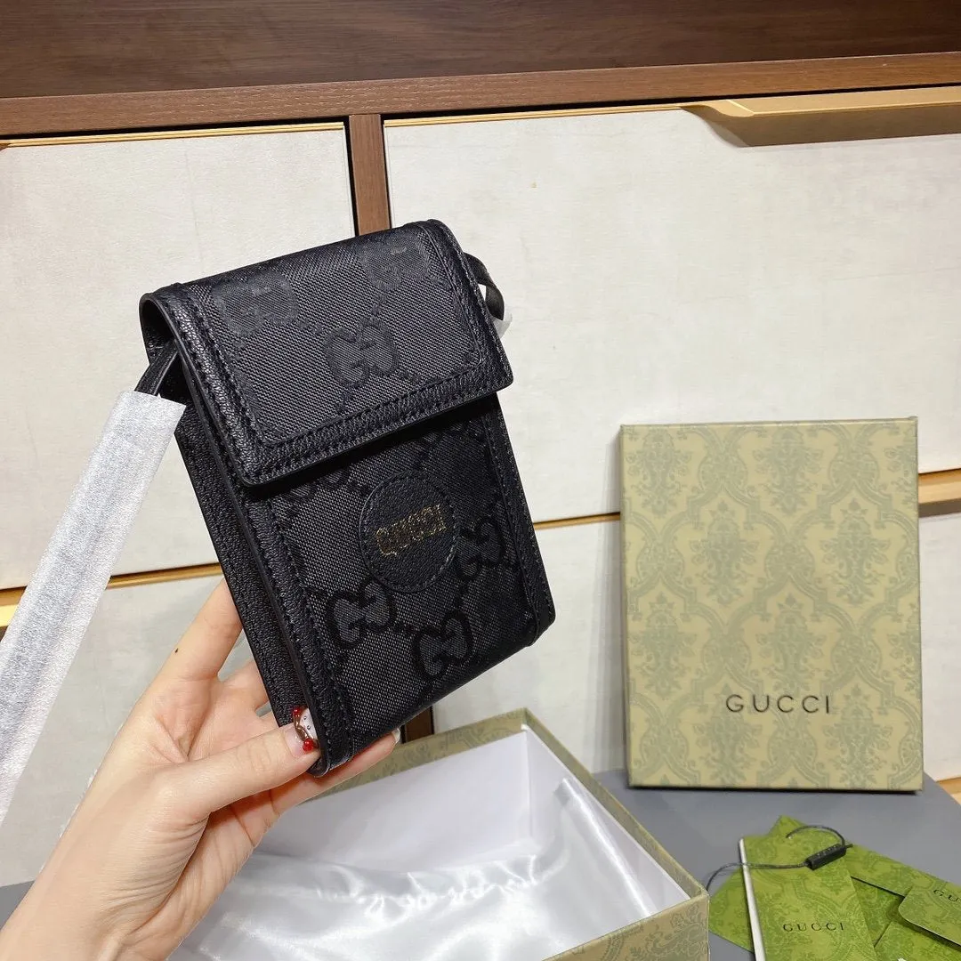 Designer Bags by Gucci 251