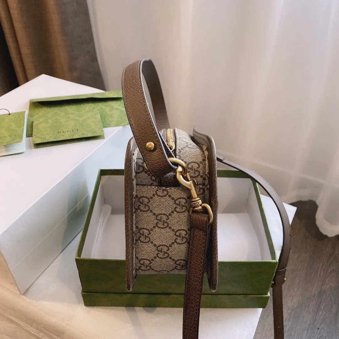 Designer Bags by Gucci 263