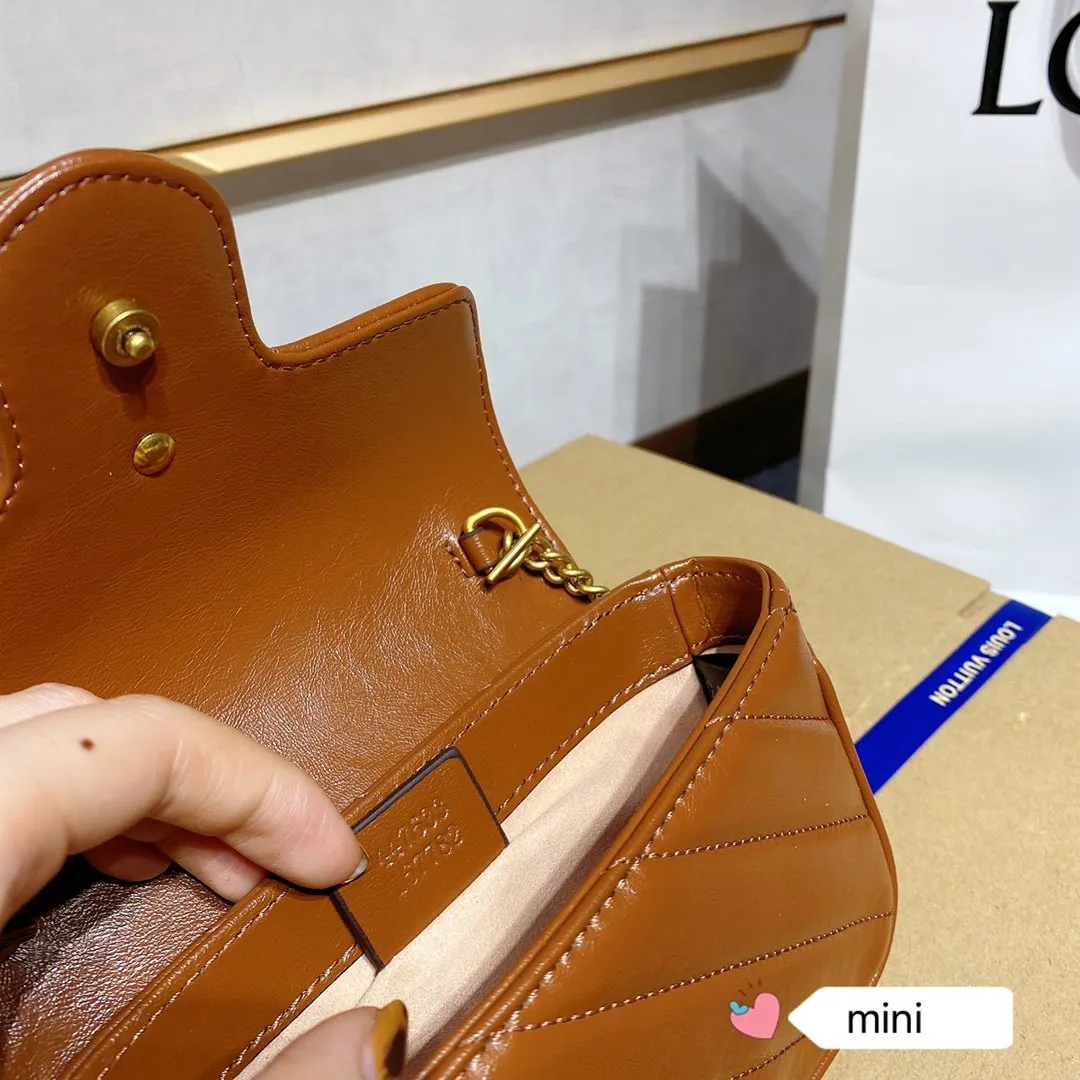 Designer Bags by Gucci 277