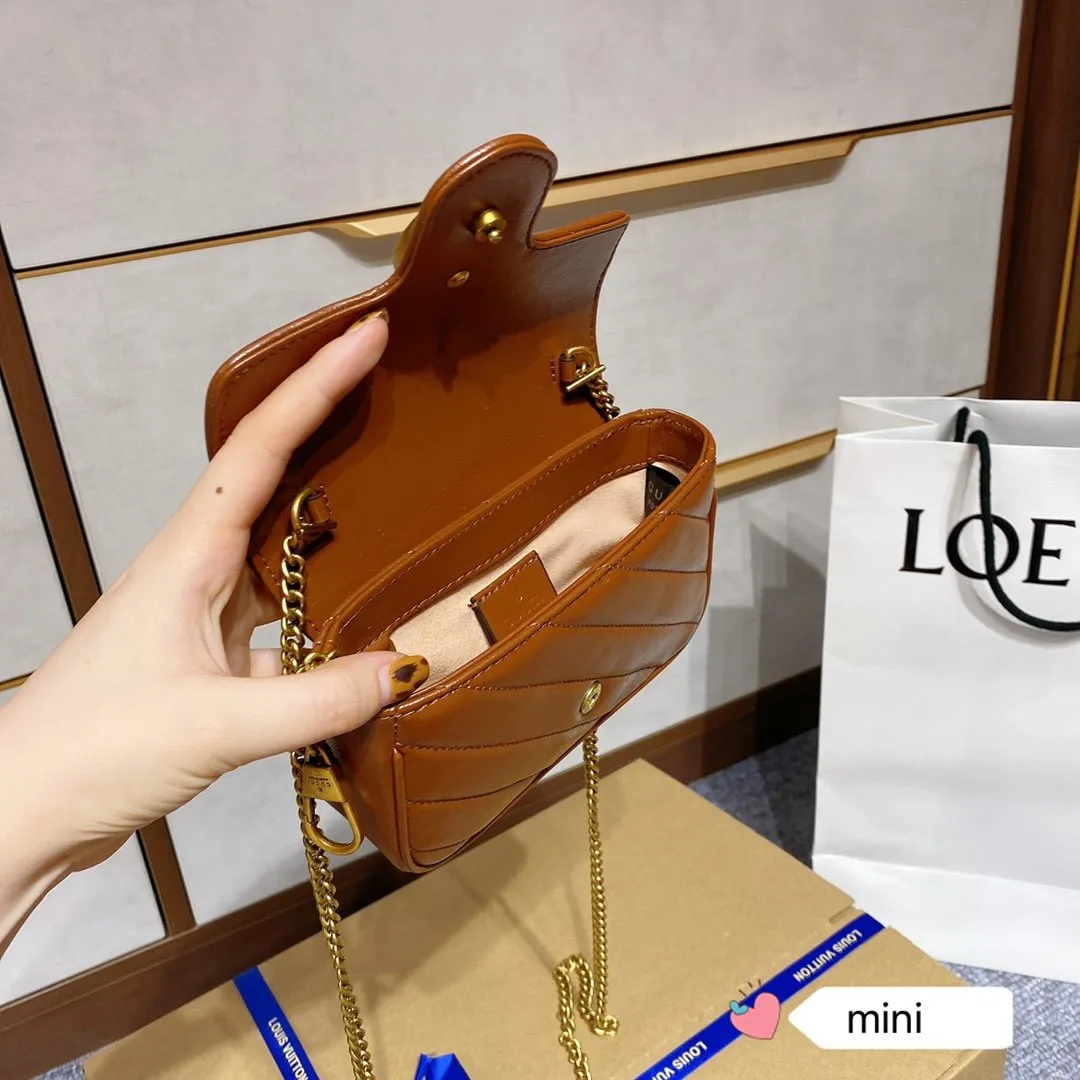 Designer Bags by Gucci 277