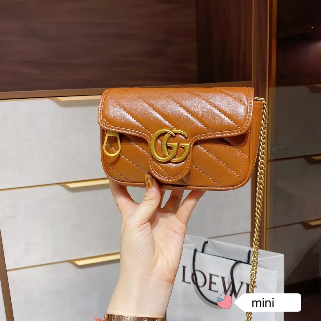 Designer Bags by Gucci 277