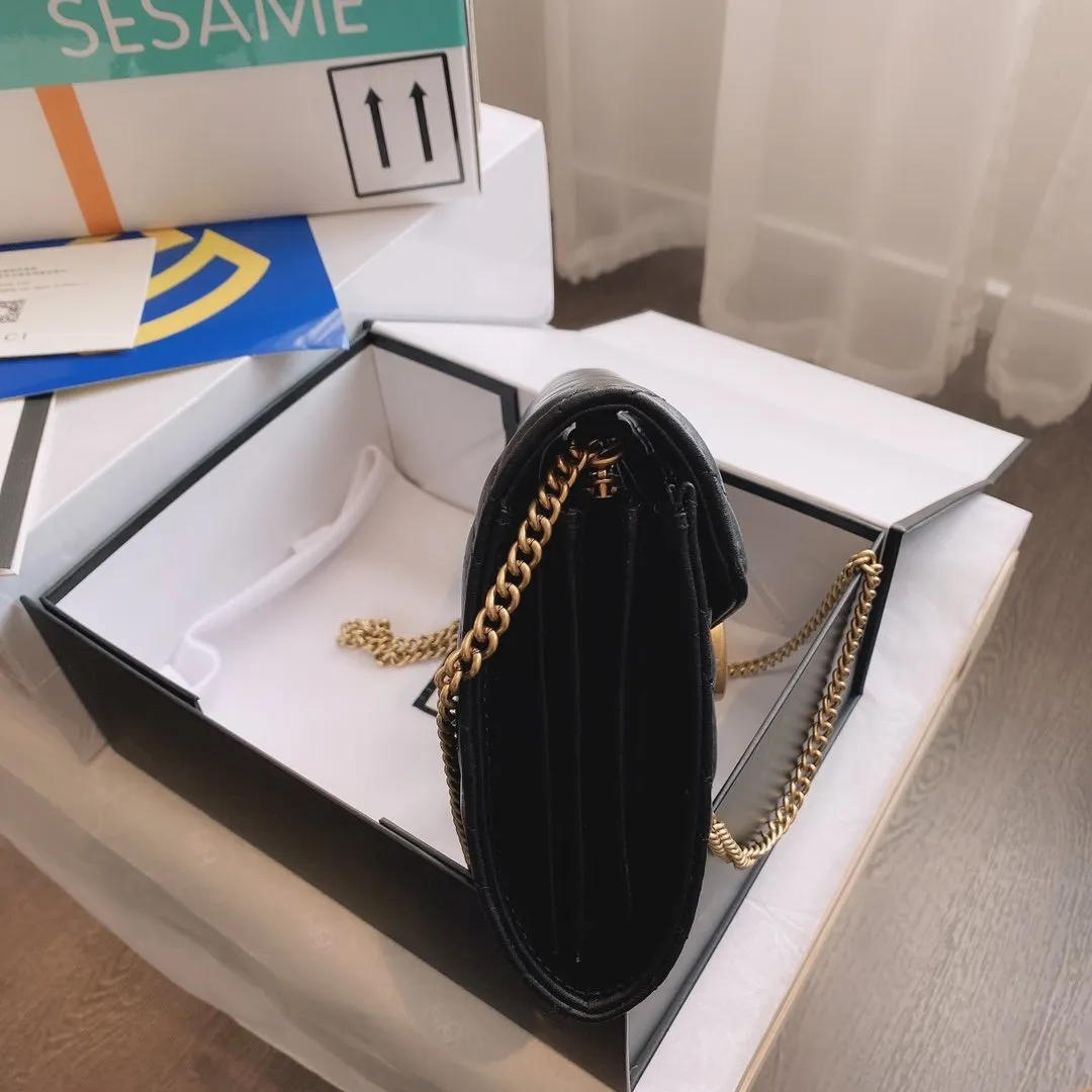 Designer Bags by Gucci 285