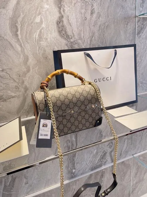 Designer Bags by Gucci 304