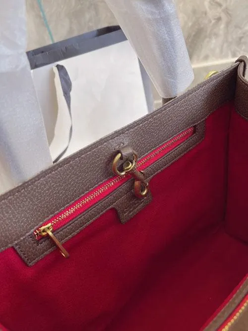 Designer Bags by Gucci 315
