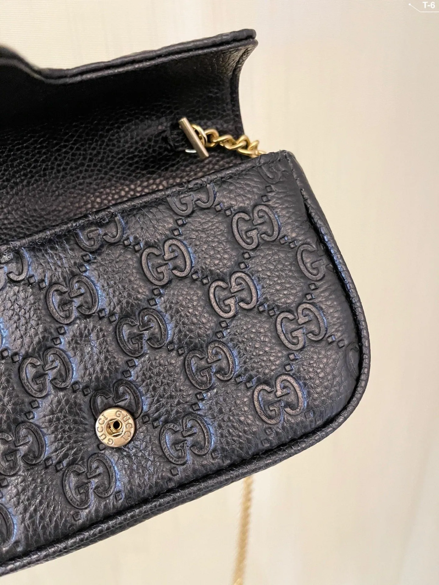 Designer Bags by Gucci 324
