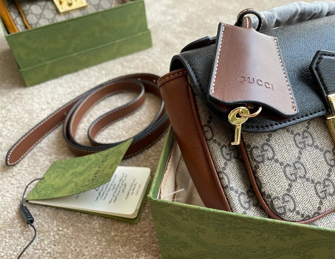 Designer Bags by Gucci 337