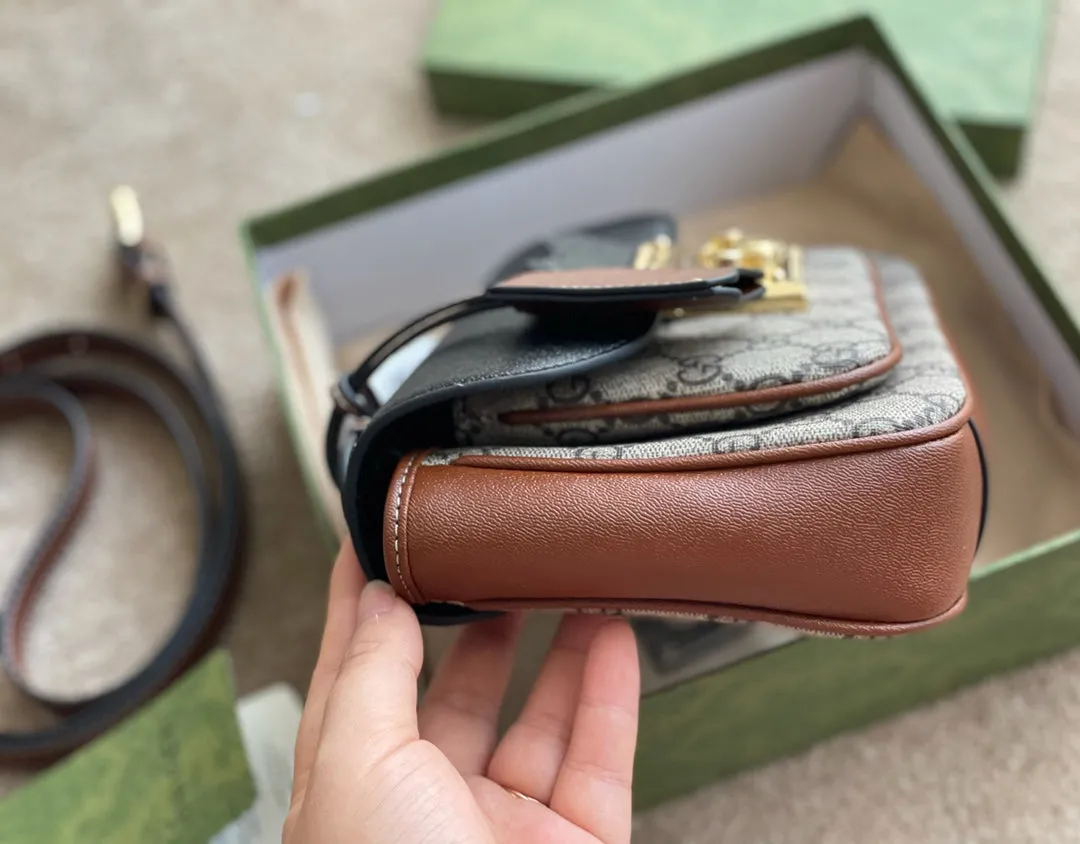 Designer Bags by Gucci 337