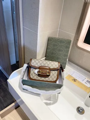 Designer Bags by Gucci 342
