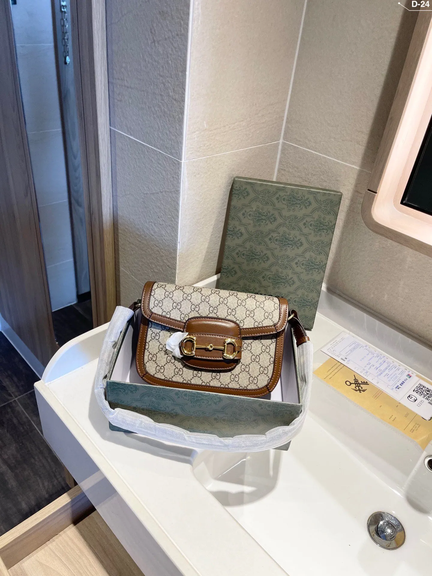 Designer Bags by Gucci 342