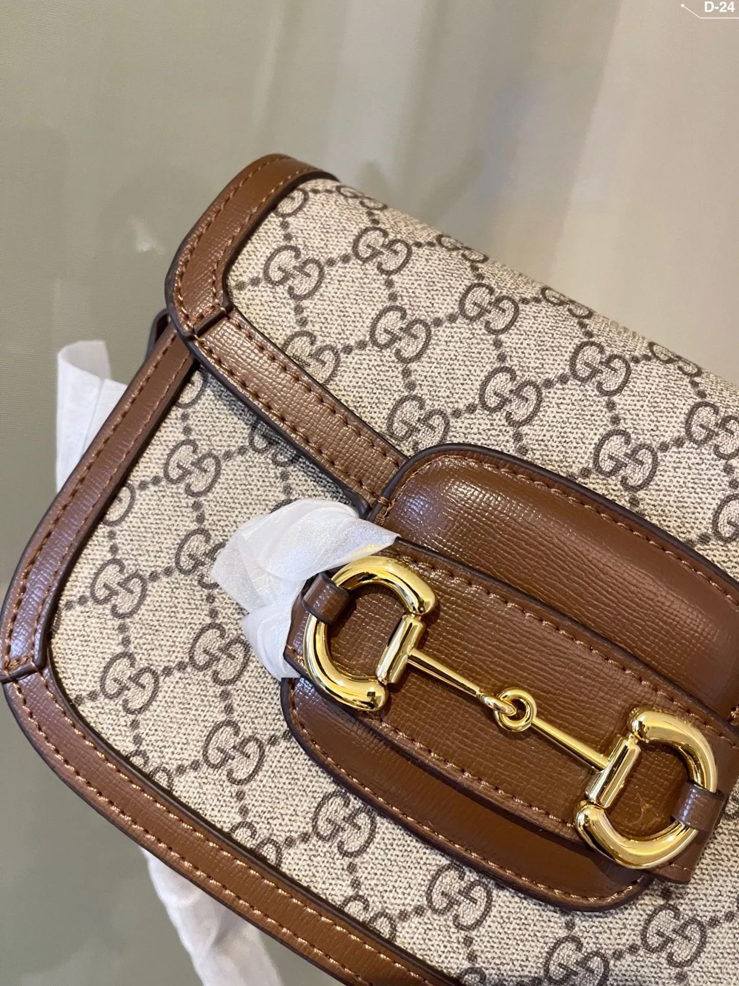 Designer Bags by Gucci 342