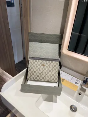 Designer Bags by Gucci 352