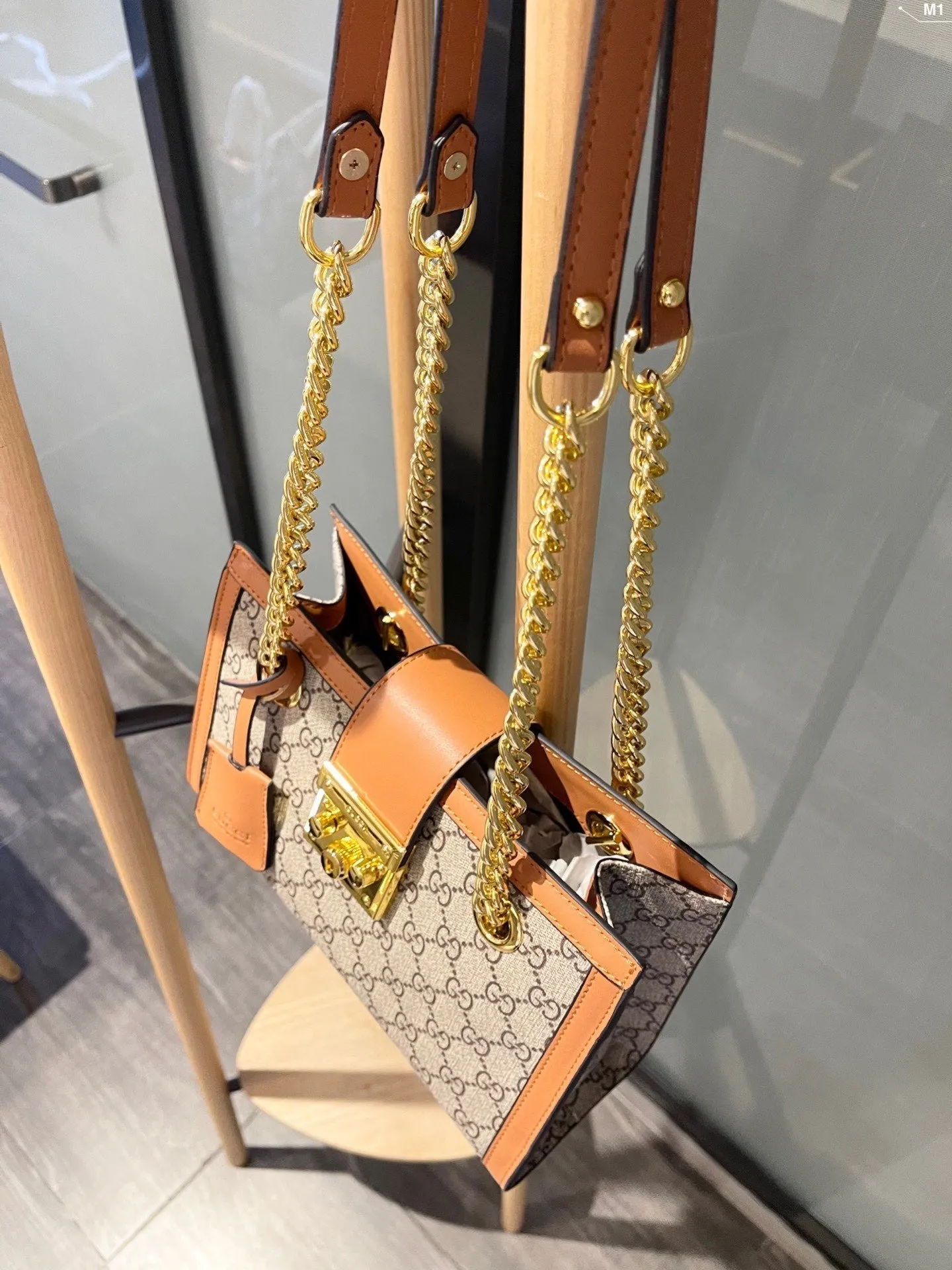 Designer Bags by Gucci 354