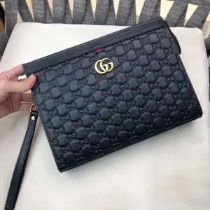 Designer Bags by Gucci 360