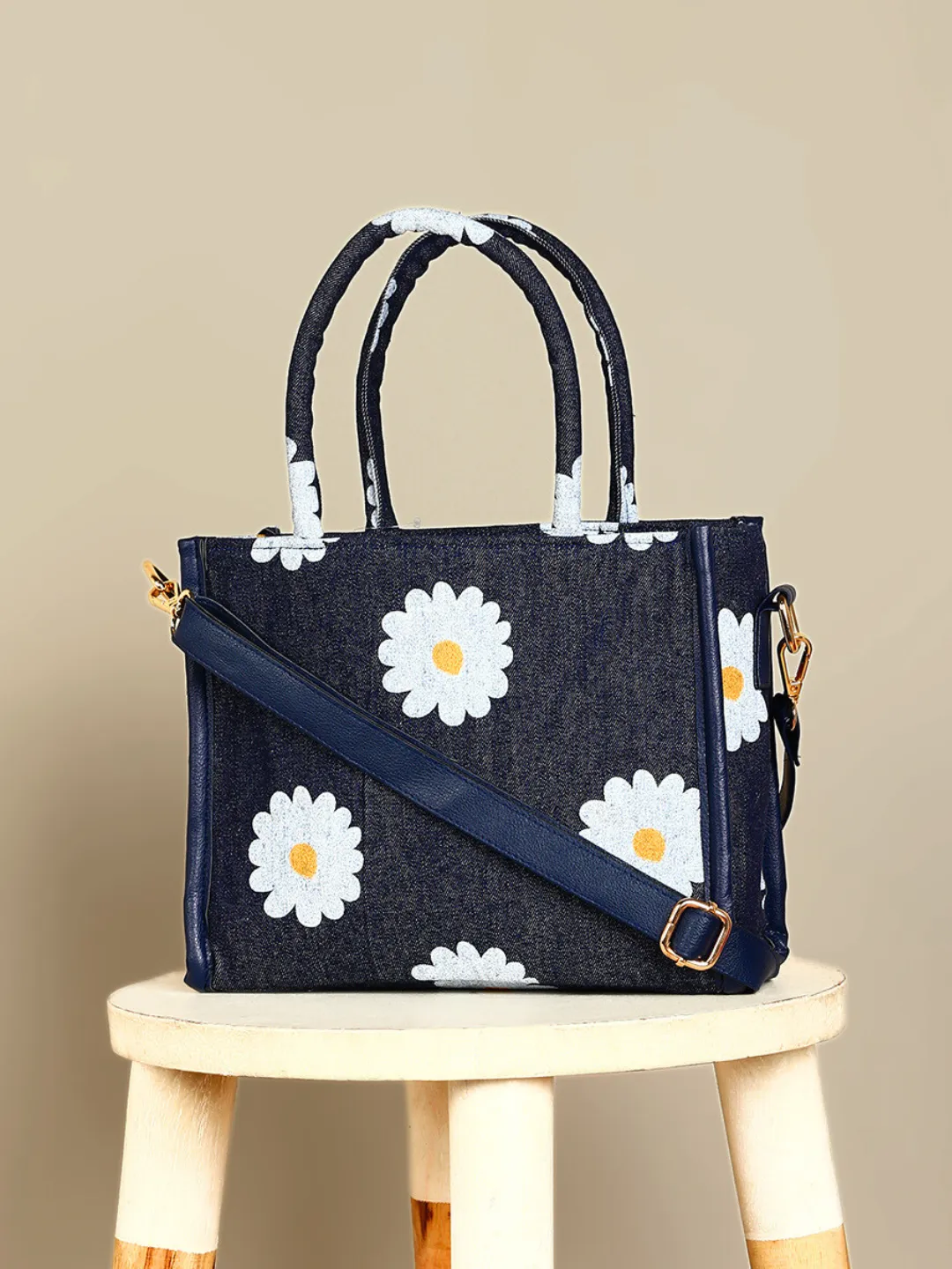 Floral fantasy tote bag