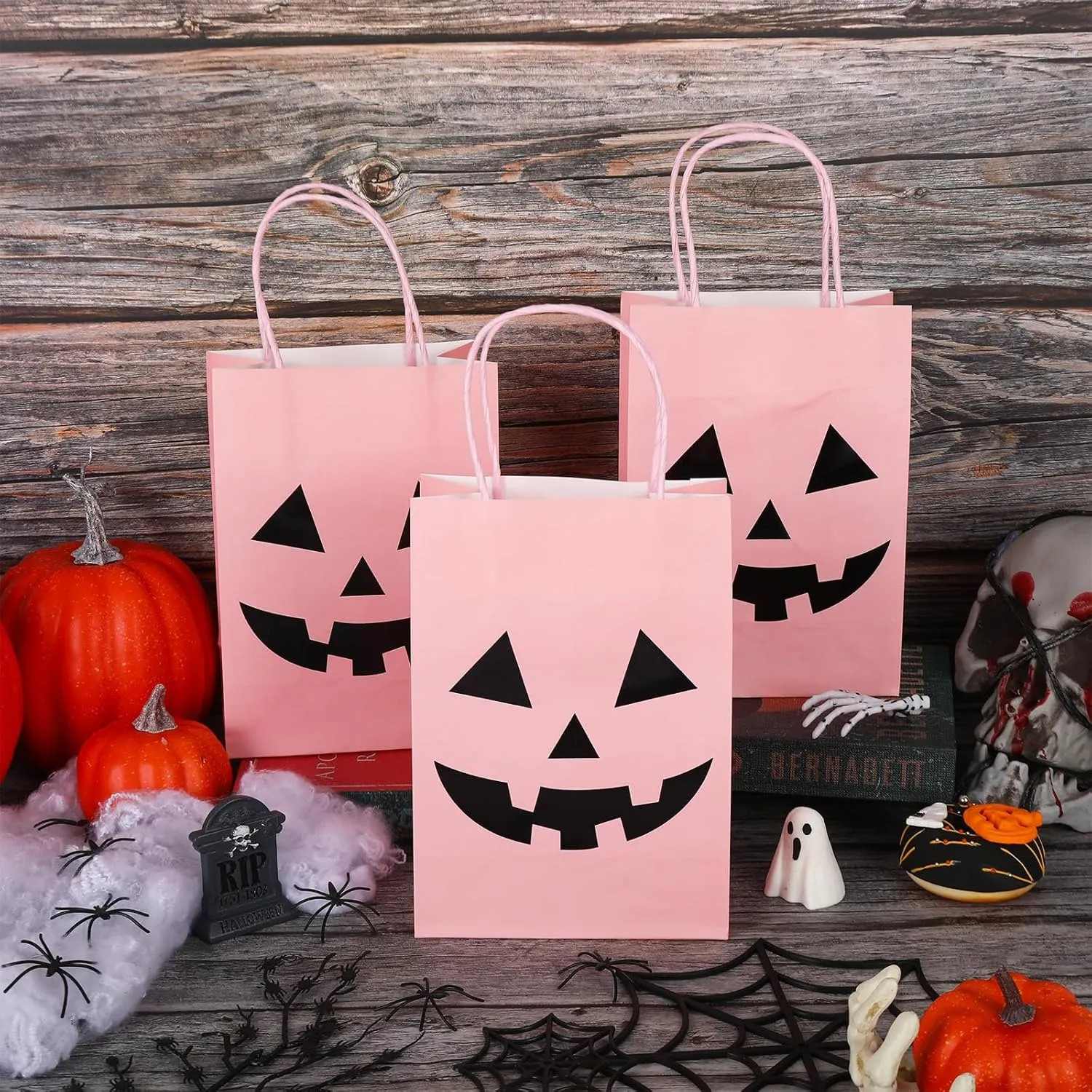 JarThenaAMCS 24Pcs Halloween Kraft Paper Bags with Handles Jack O' Lantern Gift Bags Pink Black Pumpkin Candy Goodie Bags for Birthday Trick or Treat Party Supplies