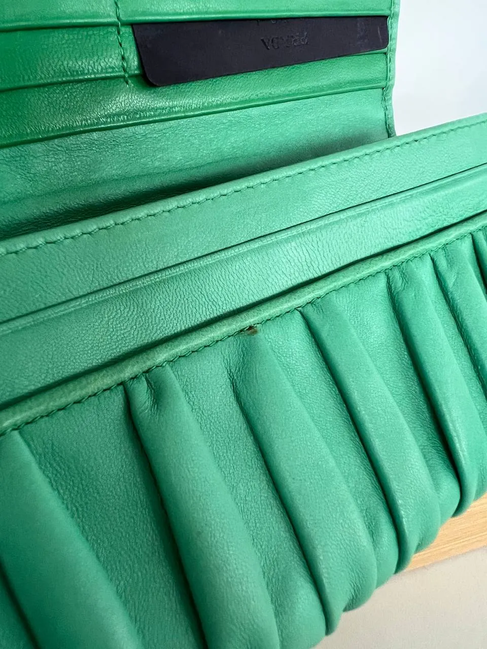 Menta Nappa Gaufre Long Wallet