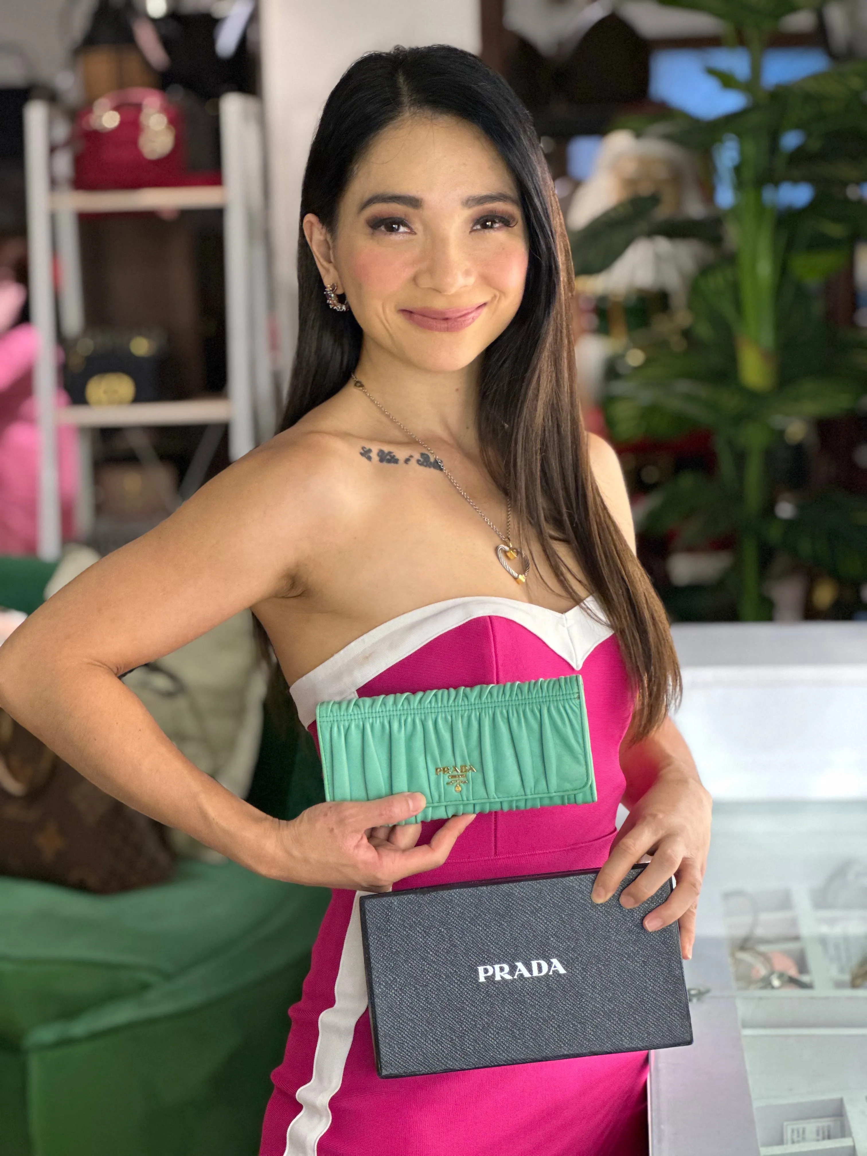 Menta Nappa Gaufre Long Wallet