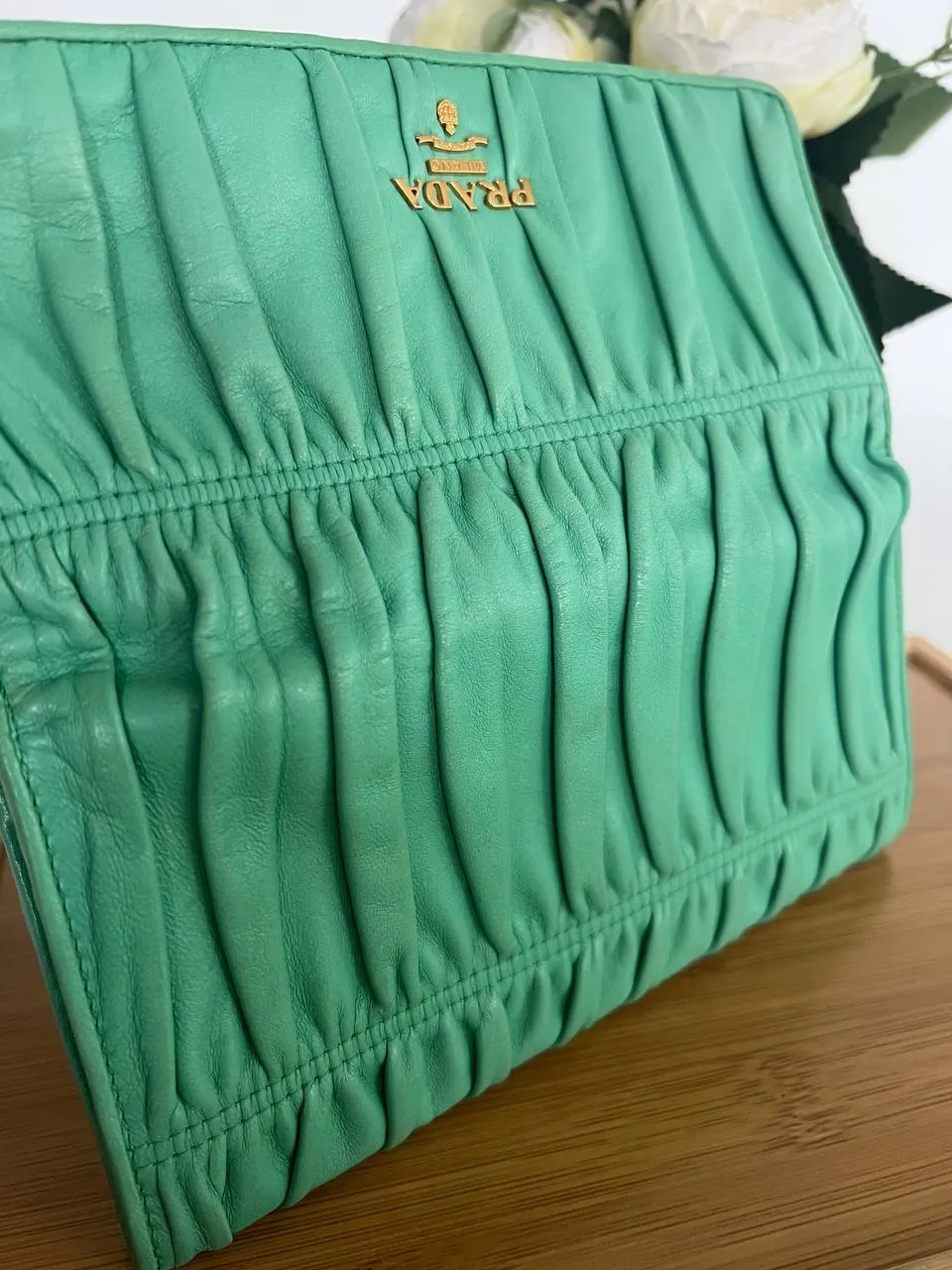 Menta Nappa Gaufre Long Wallet