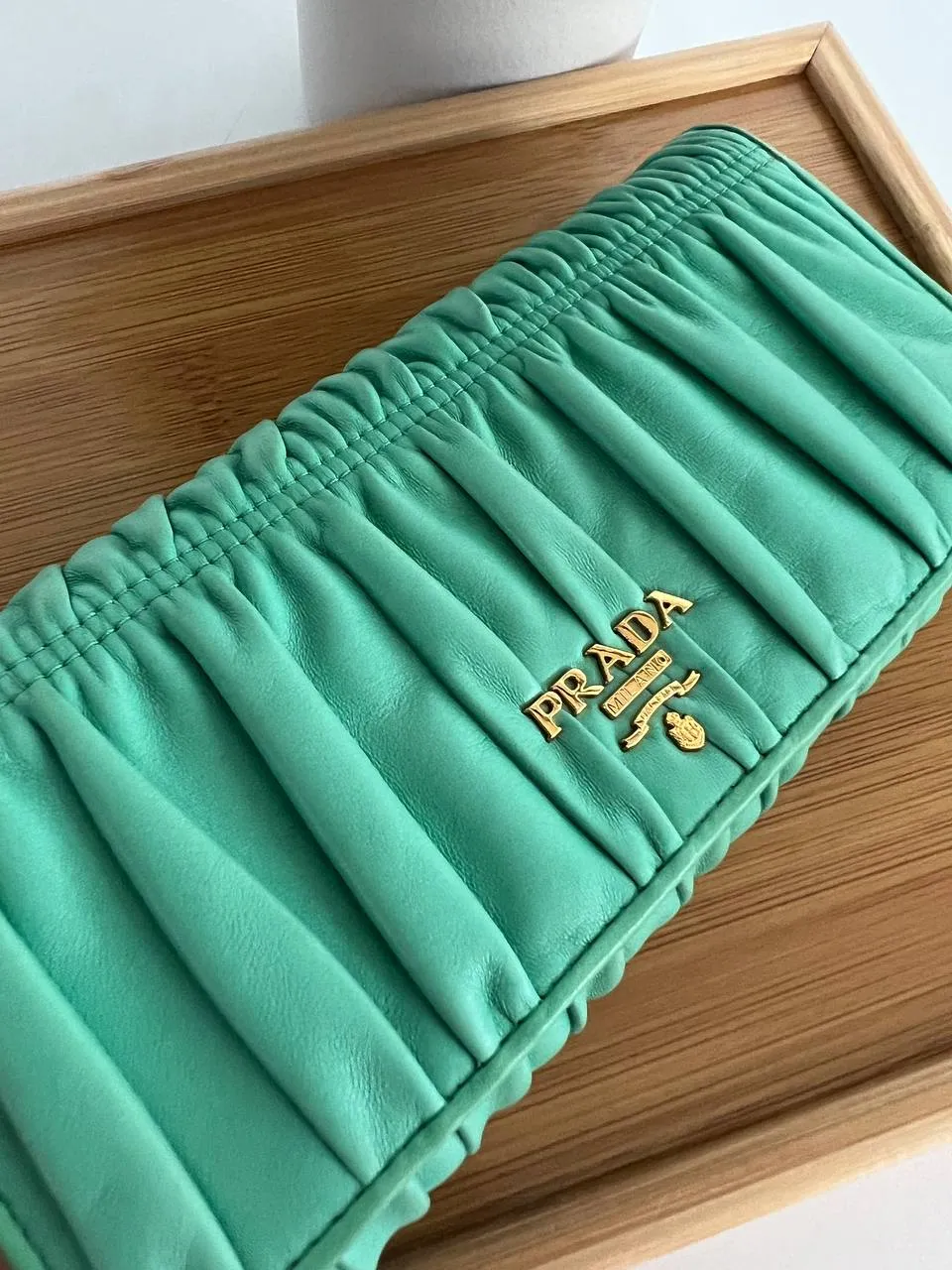 Menta Nappa Gaufre Long Wallet