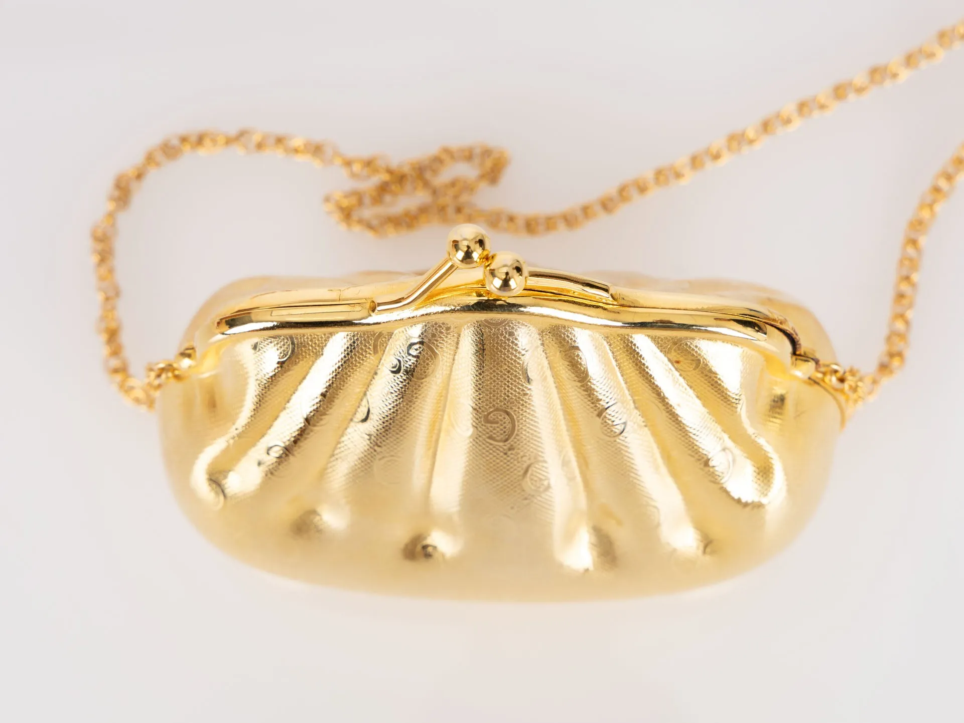Rare Gucci Dumpling Minaudière