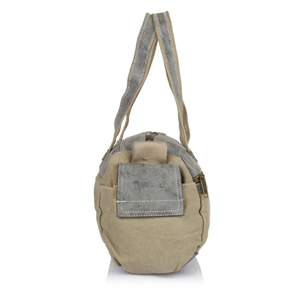 Suntop A73 10 L Backpack(Beige and Grey)