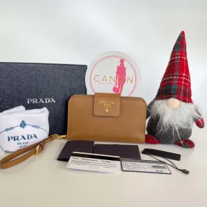Wristlet Wallet